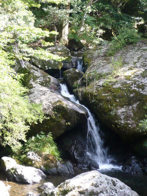 🏞️ 루리케이 계곡 이미지 1